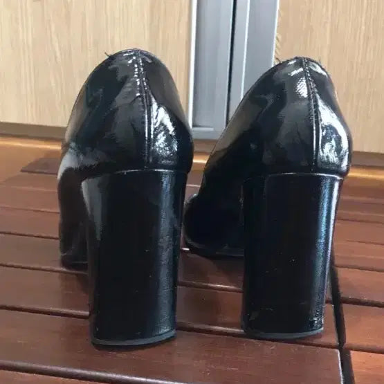[BUNJANG] Italian Leather Patent High Heels / (해외수입) 소가죽 에나멜 하이힐 220-225 35사이즈