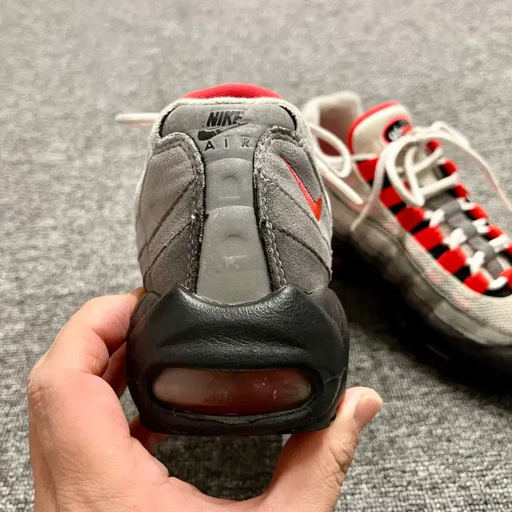 [BUNJANG] Nike Air Max 95 Solar Red Sneakers / [230] 나이키 맥스95 솔라레드
