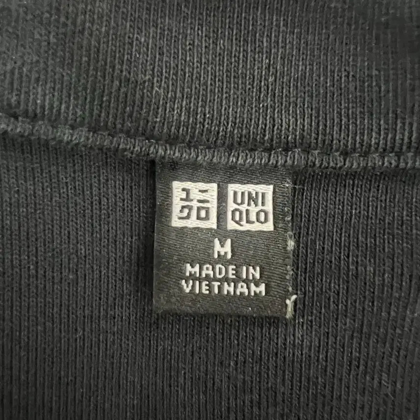 [SOLD OUT] 유니클로 블랙 반팔 셔츠 가디건 M 약간크롭기장