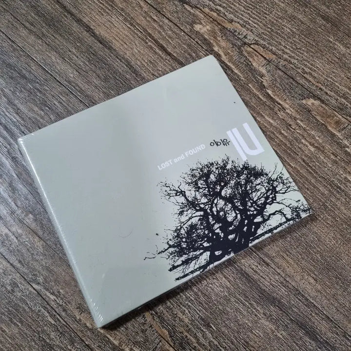[BUNJANG] IU Lost and Found Album (Sealed) / (미개봉) 아이유 IU Lost and Found 앨범 양도 판매