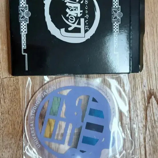 [BUNJANG] Demon Slayer Universal Studios Acrylic Stand / 귀멸의 칼날 유니버셜 스튜디오 이구로 오바나이 아크릴