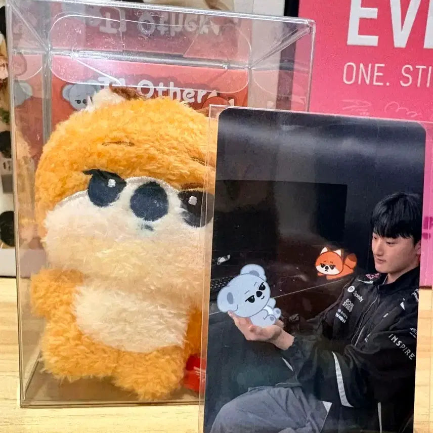 [SOLD OUT] T1 티원 만우절 Other Friends 페이즈 인형