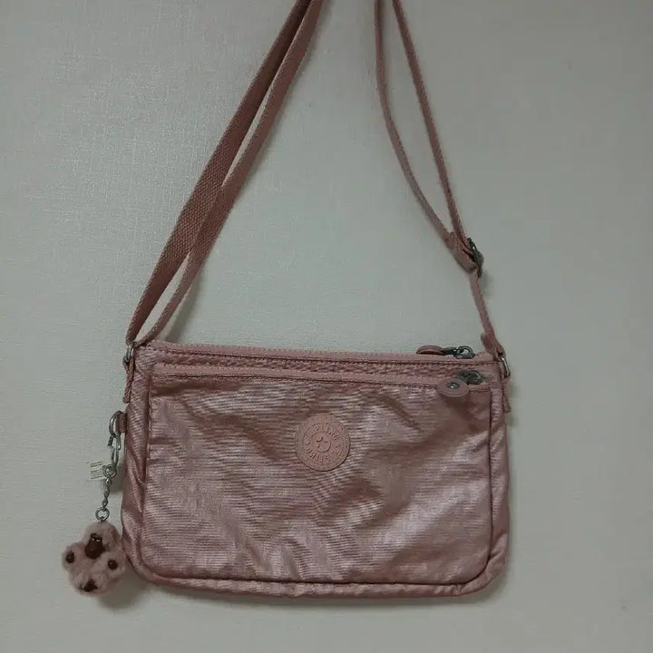 [BUNJANG] Kipling Pink Crossbody Bag with Keychain / 키플링 핑크 크로스백 가방 + 키링 25  15