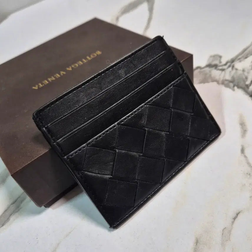 [SOLD OUT] (정품) 보테가 베네타 인트레치아토 가죽 카드지갑 홀더 케이스