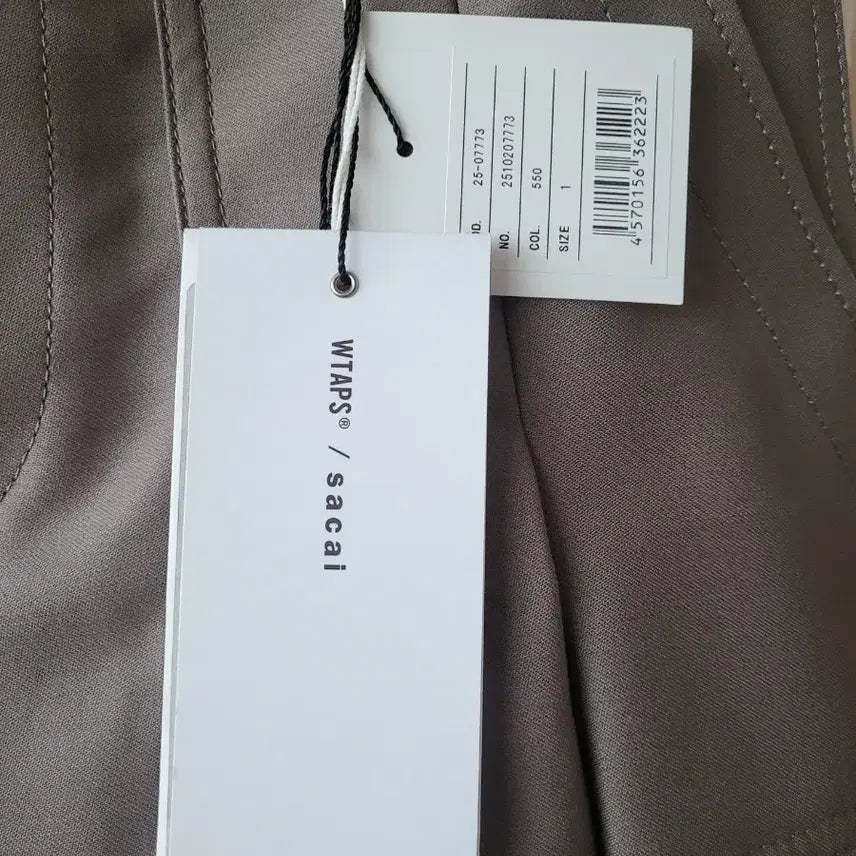 [BUNJANG] Sacai x WTAPS Cotton Back Satin Shorts / Sacai x WTAPS Cotton Back Satin Shorts