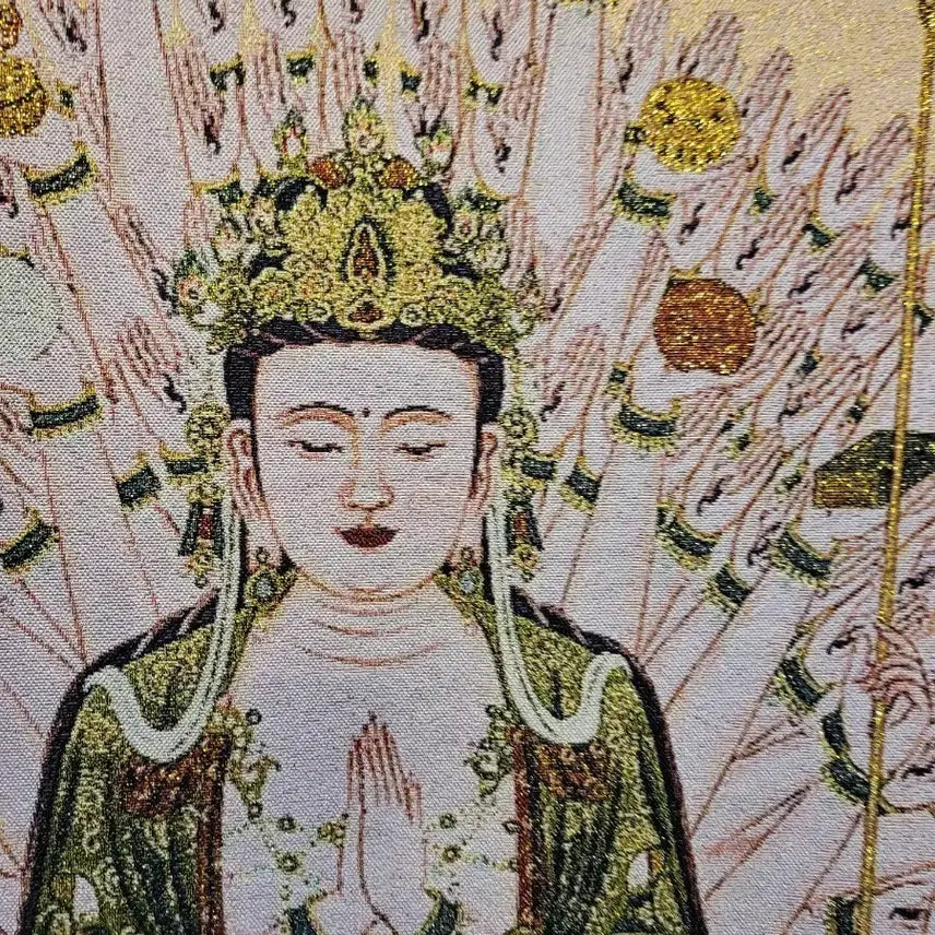 [BUNJANG] Gilt Thread Thousand-Armed Kuan Yin Scroll / 천수관음 보살 금실 족자