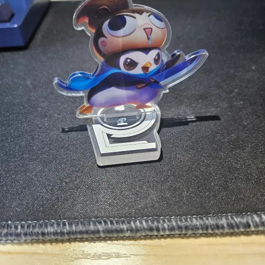[BUNJANG] TFT Pengu Acrylic Stand / TFT 펭구 아크릴 스탠드