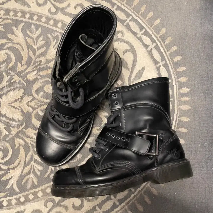 [BUNJANG] Dr. Martens Triumph 1460 Black Boots / 닥터마틴 트라이엄프 1460 블랙 부츠