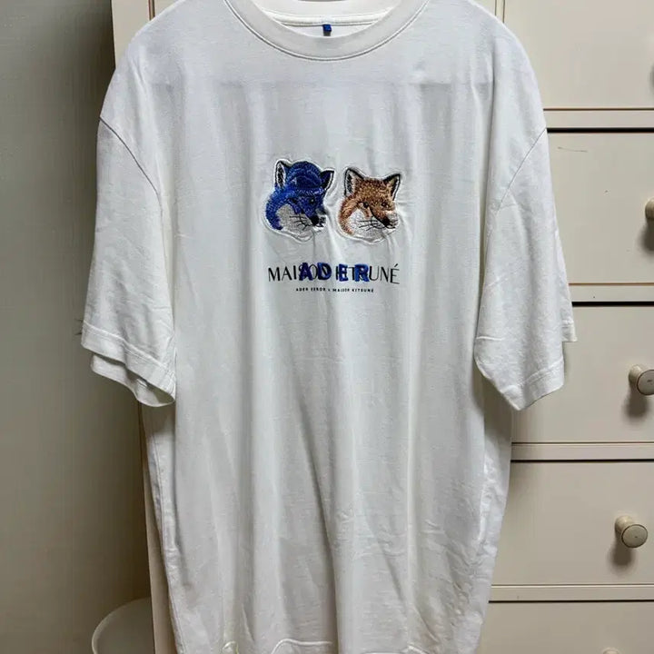[SOLD OUT] [A2] 아더에러 메종키츠네 폭스헤드 반팔 화이트 19ss
