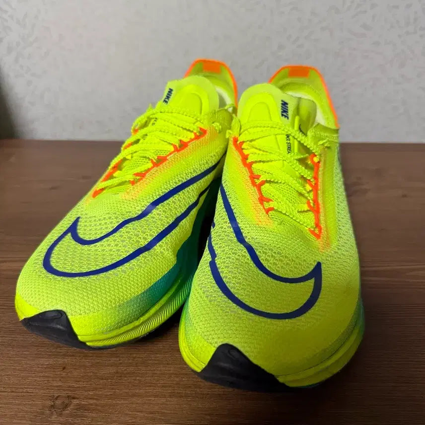 [BUNJANG] 나이키 줌 X 스트릭플라이 (260) / 나이키 줌 X 스트릭플라이 (260)