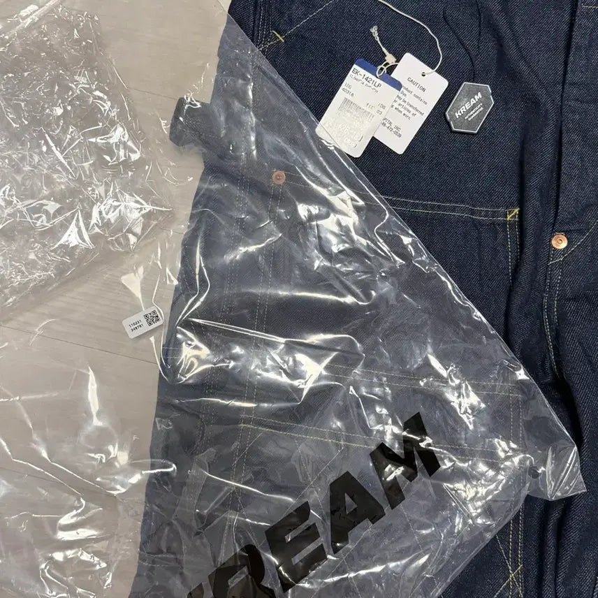 [SOLD OUT] 21일구매 3사이즈)캐피탈 럼버 팬츠 인디고