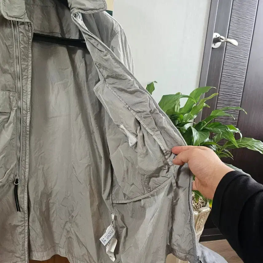 [BUNJANG] CP Company Nylon Jacket (Size L) / 100-105사이즈)씨피컴퍼니 나일론 자켓 팔아요 cp컴퍼니 라지 l