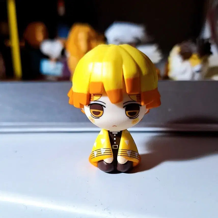 [BUNJANG] Demon Slayer Zenitsu Figure / 귀멸의칼날 젠이츠 피규어