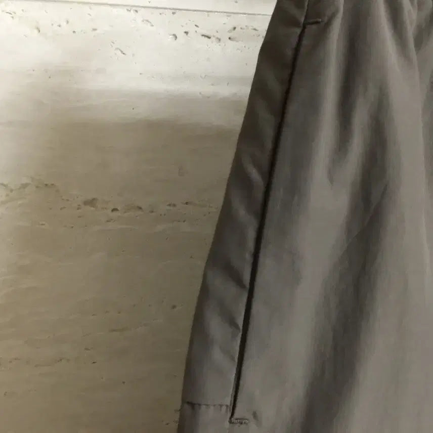[BUNJANG] Thursday Island Slit Bending Skirt / 써스데이아일랜드 슬릿 밴딩 스커트 S