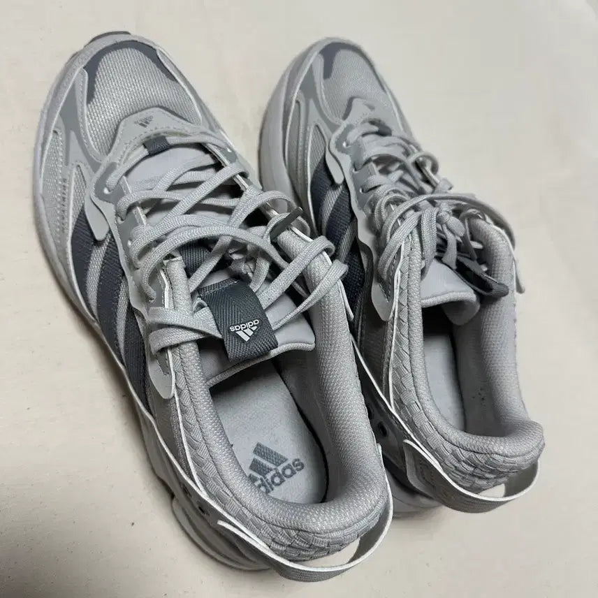 [BUNJANG] Adidas Running Shoes Grey Size 275 / 아디다스 운동화 275