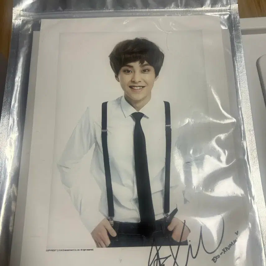 [BUNJANG] EXO Xiumin Poster / 엑소 시우민 포스터 판매합니다