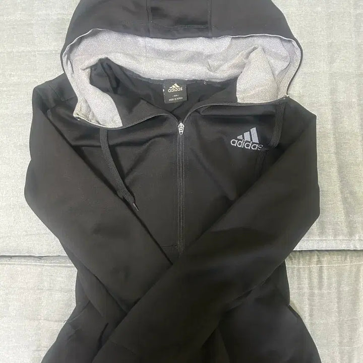[SOLD OUT] 아디다스 블랙 후드집업