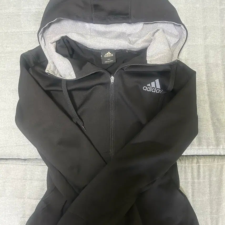 [SOLD OUT] 아디다스 블랙 후드집업