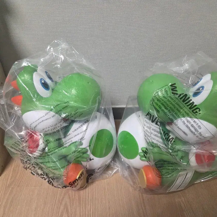 [BUNJANG] CGV Yoshi Popcorn Bucket Sealed / [미개봉] CGV요시 팝콘통 팝니다