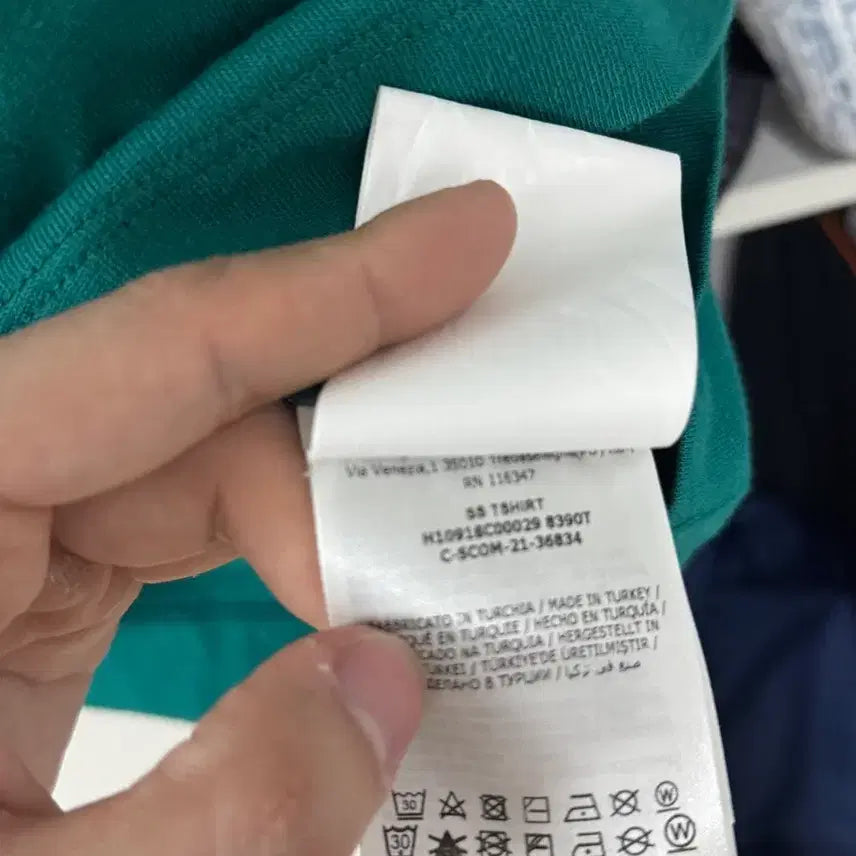 [BUNJANG] 몽클레어 블랙와펜 반팔티 / 몽클레어 블랙와펜 반팔티