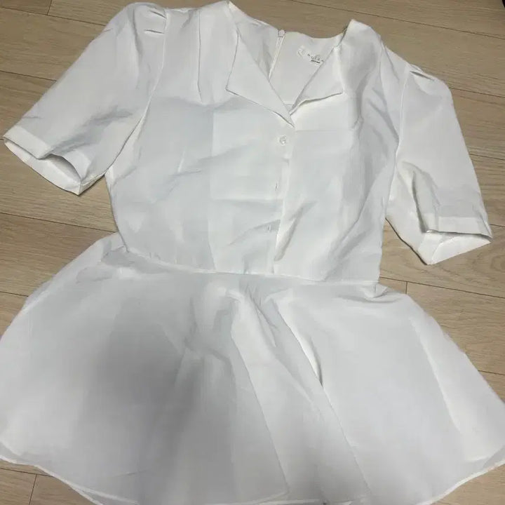 [BUNJANG] Blouse / 롯백구매 블라우스 새것 마지막가격