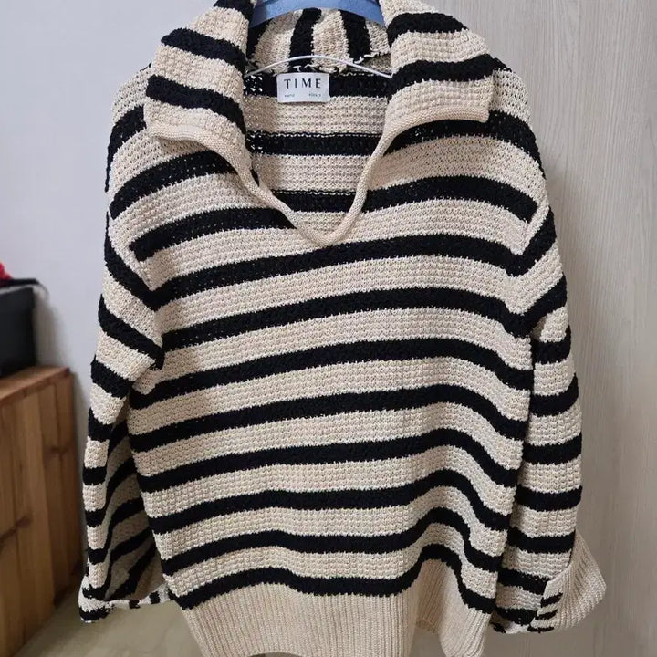 [BUNJANG] TIME Striped Knit Sweater / TIME 타임 스트라이프 니트