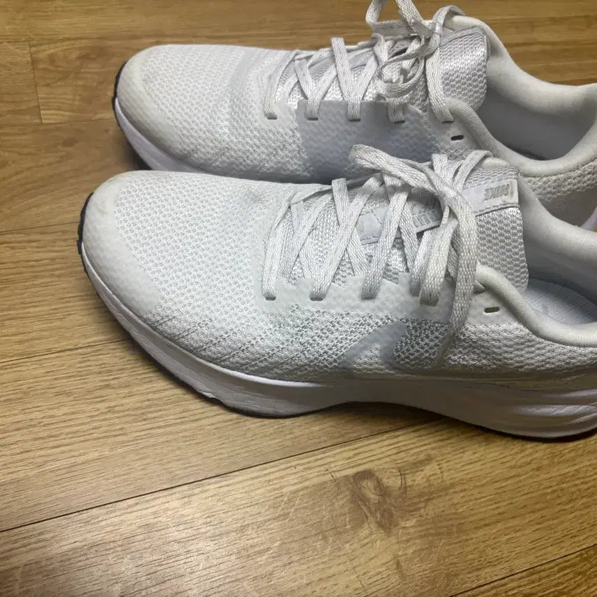 [BUNJANG] Nike Run Defy Running Shoes / 나이키 러닝화 런디파이