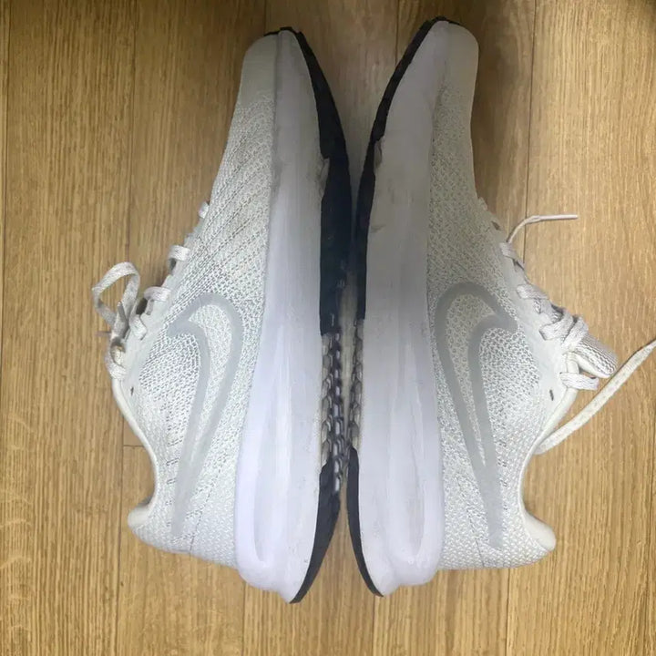 [BUNJANG] Nike Run Defy Running Shoes / 나이키 러닝화 런디파이