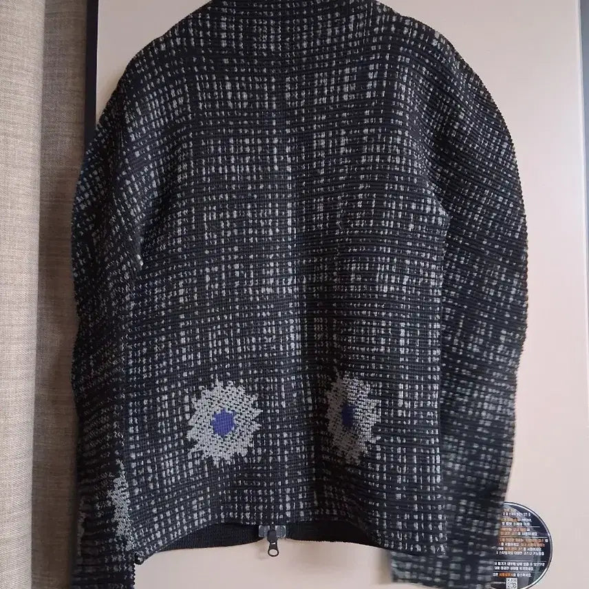 [SOLD OUT] 이세이미야케 me 집업자켓