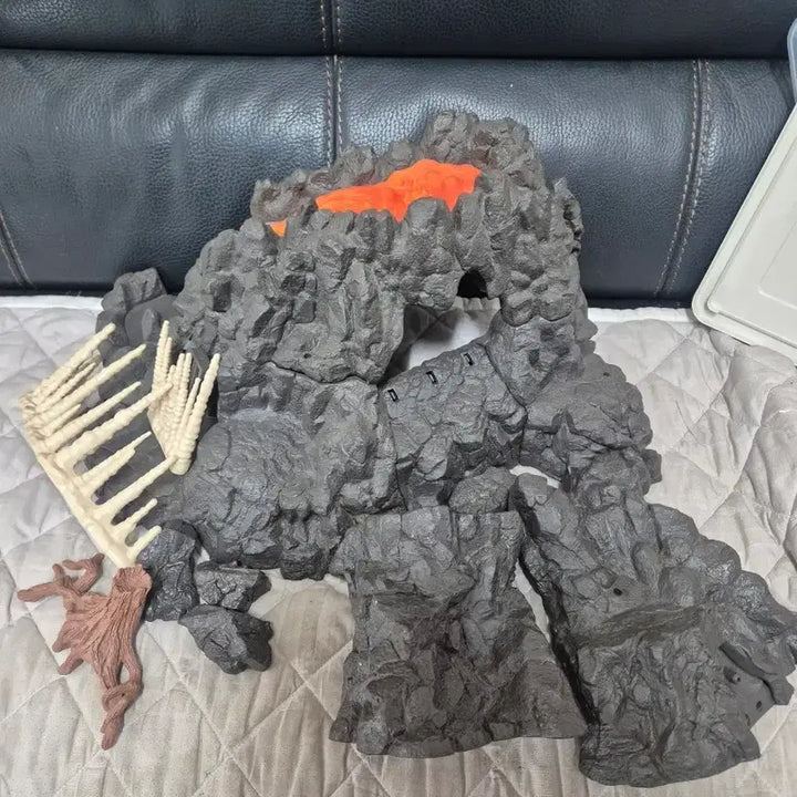 [BUNJANG] Schleich Volcano Explosion Diorama / 슐라이히 화산 폭팔 디오라마