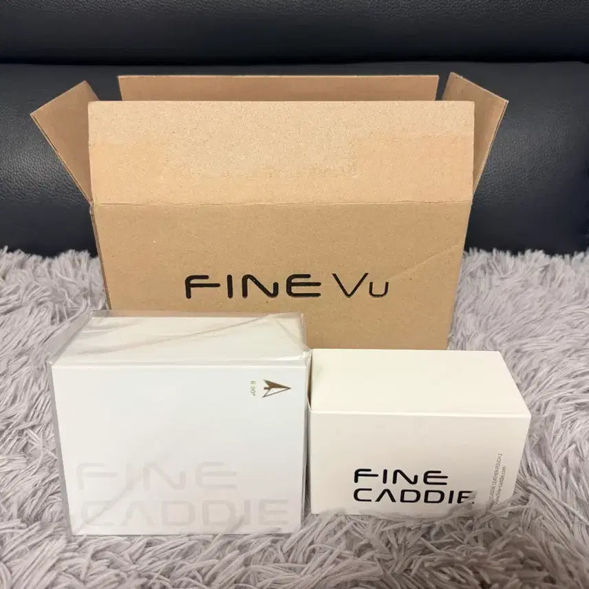 [BUNJANG] Finecaddy UPL2000 Aiming Rangefinder White + Pouch / 파인캐디 UPL2000 에이밍 거리측정기 화이트 + 파우치