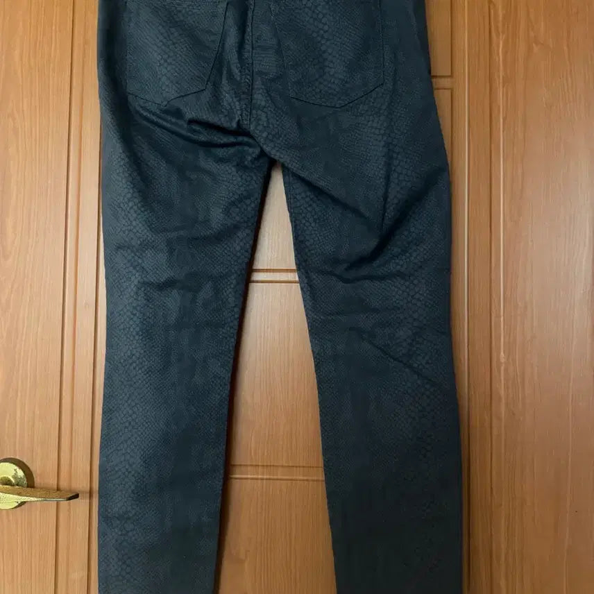 [SOLD OUT] 갭 면바지