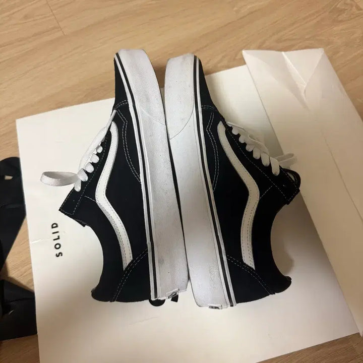 [SOLD OUT] 반스 올드스쿨 플랫폼 블랙 275 두번신음