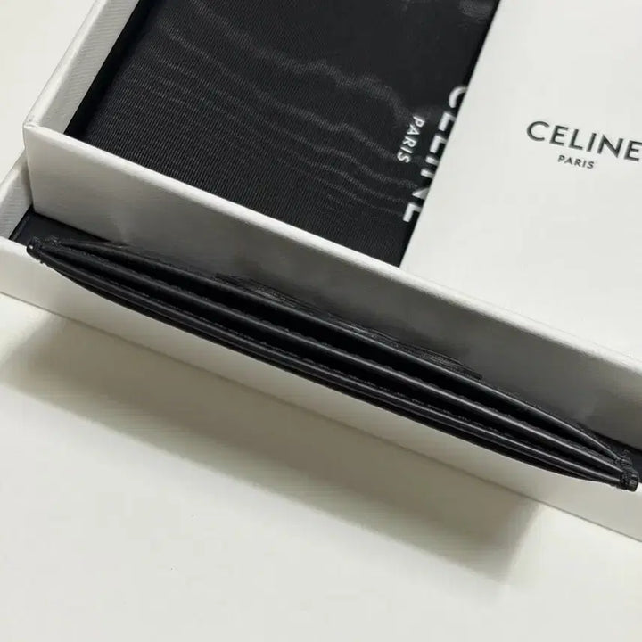 [BUNJANG] Celine Triomphe Card Holder / 셀린느 트리옹프 카드홀더