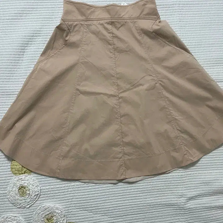 [SOLD OUT] JIGOTT 지고트 베이지 스커트