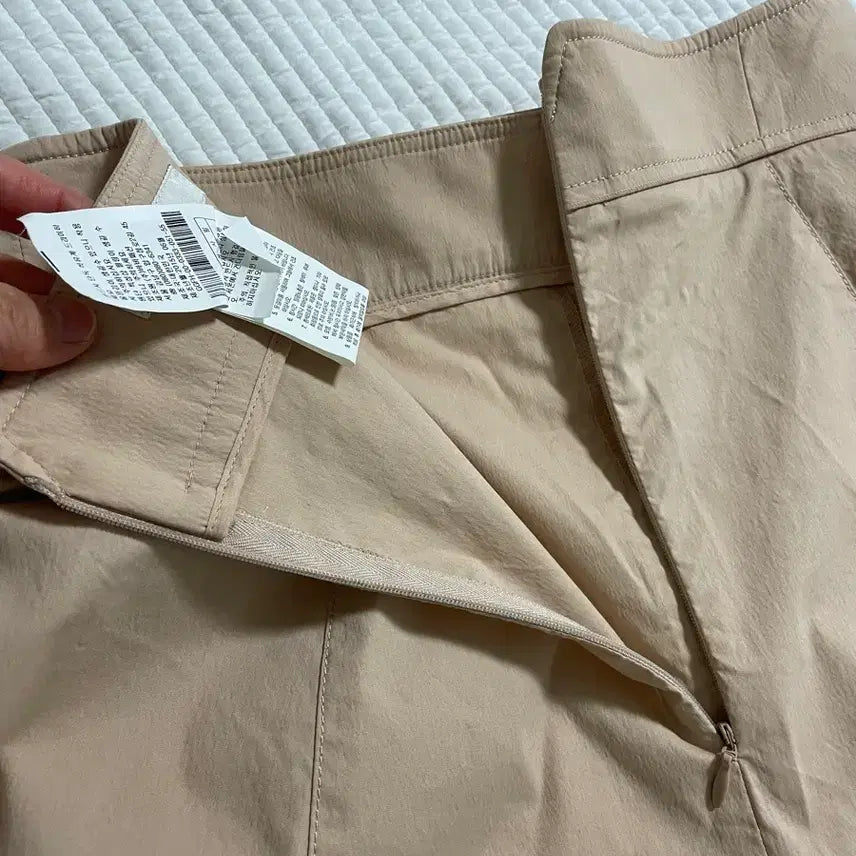 [SOLD OUT] JIGOTT 지고트 베이지 스커트