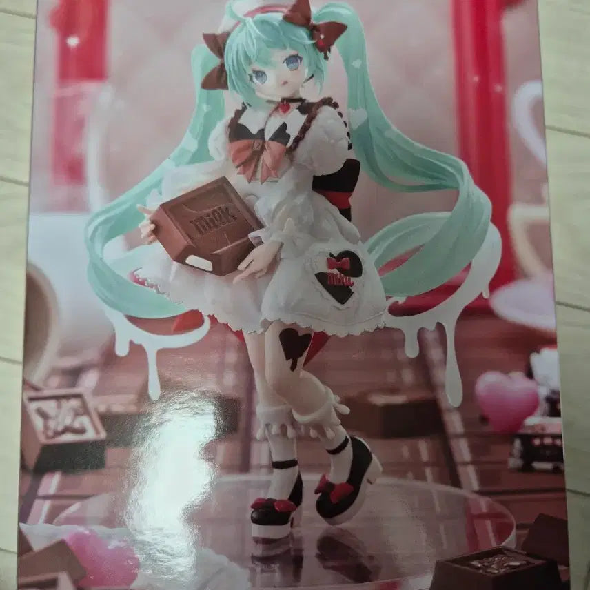 [BUNJANG] Hatsune Miku Tirol Choco Figure / 미쿠 티롤 초코 피규어
