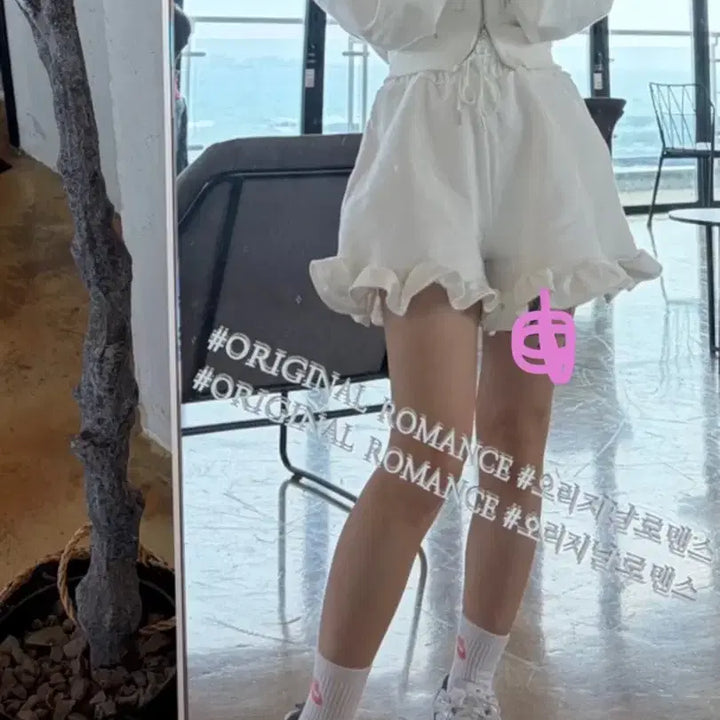 [BUNJANG] Frill Shorts / 프릴 반바지(거의새것/정가45,000)