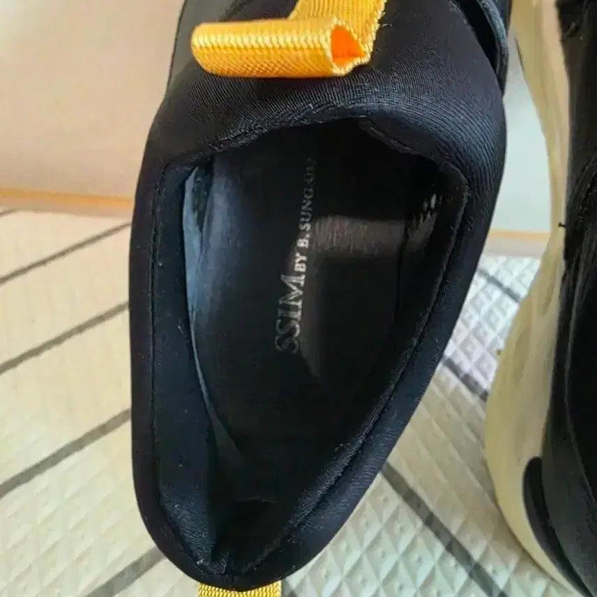[BUNJANG] Ssim Sneakers (Black) - Designer Shoes / 디자이너 슈즈 씸 스니커즈.235사이즈