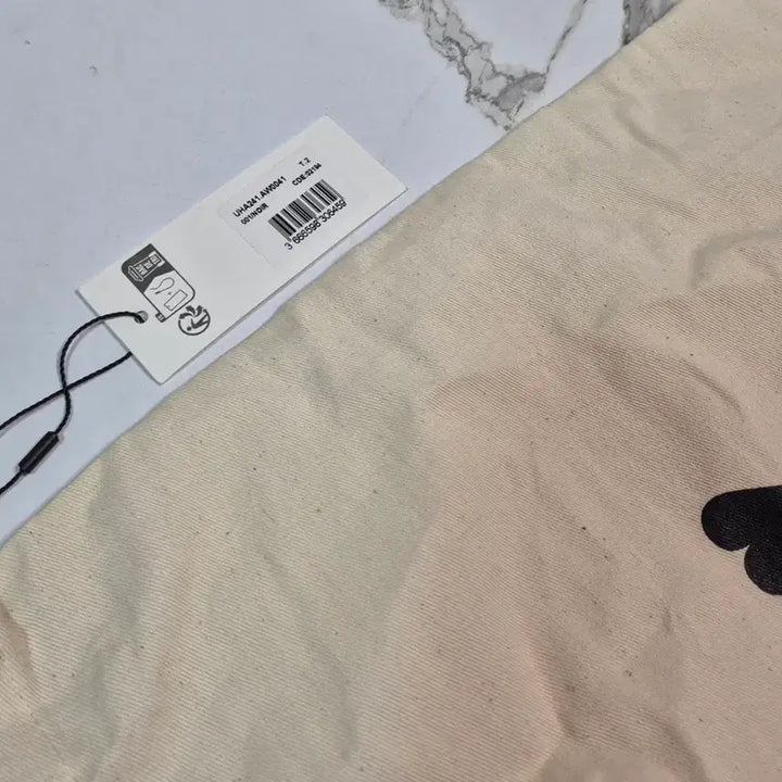 [BUNJANG] AMI Small Heart Logo Stud Bucket Hat / (정품) 아미 스몰 하트 로고 스터드 버킷햇 모자 58