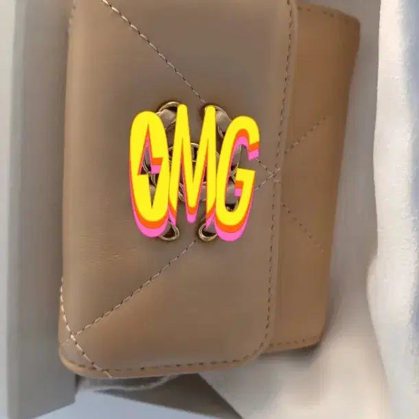 [BUNJANG] Beige Lambskin Quilted Tri-Fold Card Wallet / 베이지 램스킨 퀼팅 3단 카드지갑