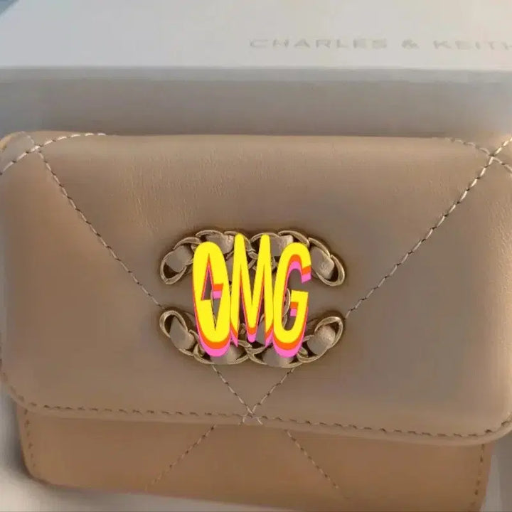 [BUNJANG] Beige Lambskin Quilted Tri-Fold Card Wallet / 베이지 램스킨 퀼팅 3단 카드지갑