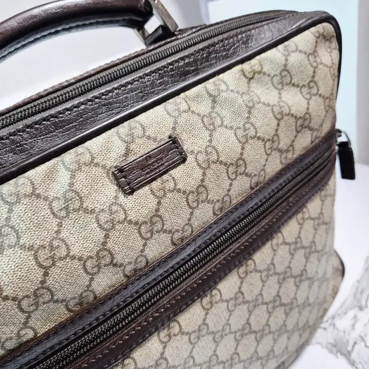 [BUNJANG] Gucci GG Supreme Canvas Briefcase / (정품) 구찌 GG 슈프림 캔버스 브리프케이스 서류가방