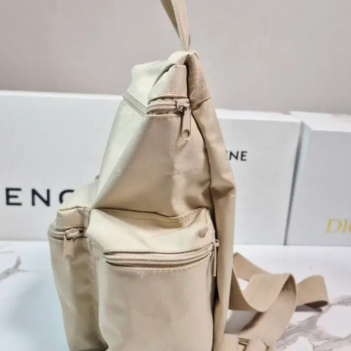 [BUNJANG] Max Mara Nylon Backpack / (정품) 막스마라 나일론 백팩 가방