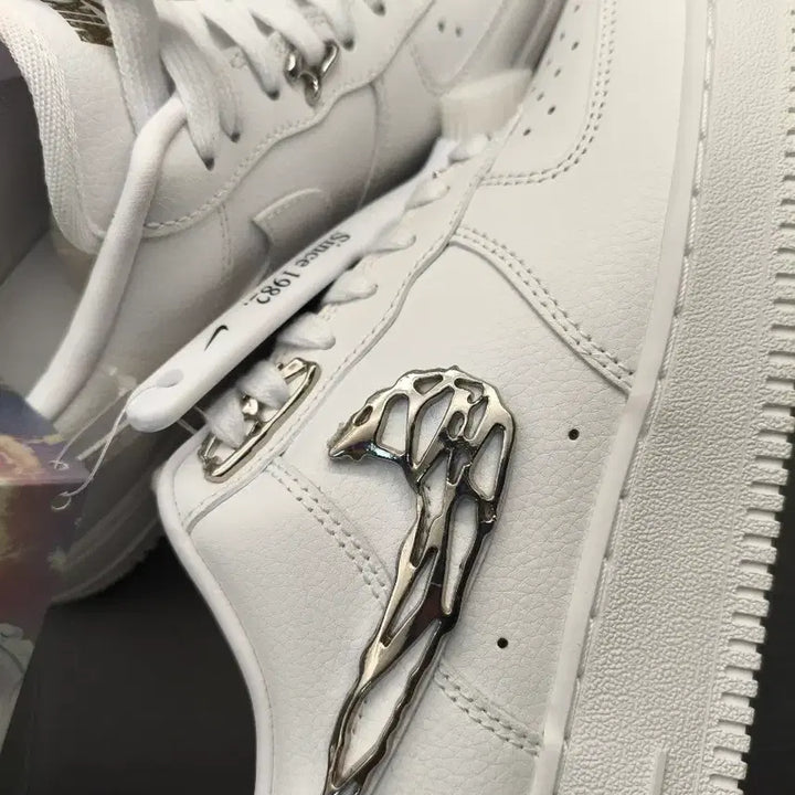 [BUNJANG] White Sneakers / 흰색 스니커즈