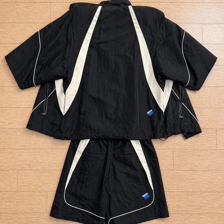 [SOLD OUT] 아더에러 acere jacket noir L사이즈