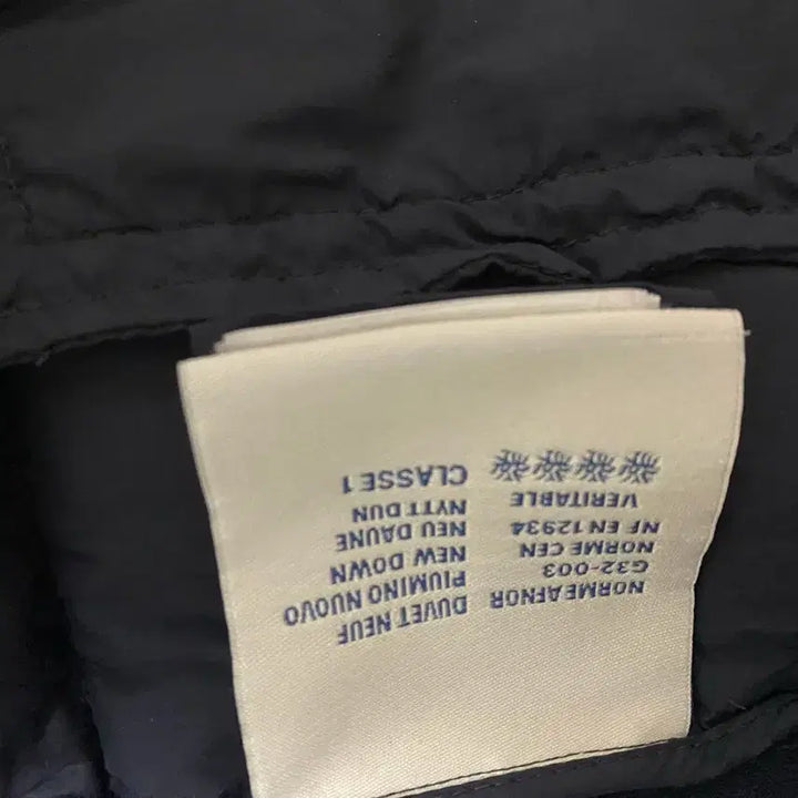 [SOLD OUT] [정품] 몽클레어 니트패딩 집업 자켓 가디건