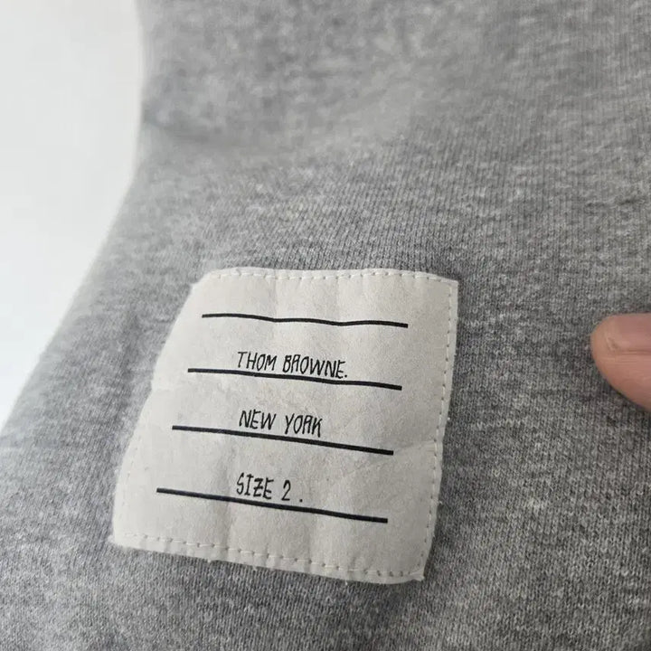 [BUNJANG] Thom Browne Jogger Pants / [2]톰브라운 조거팬츠 사선완장