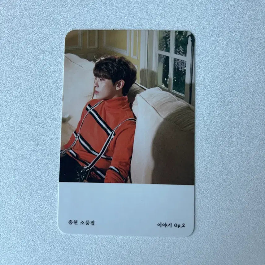 [SOLD OUT] 샤이니 종현 소품집 포카