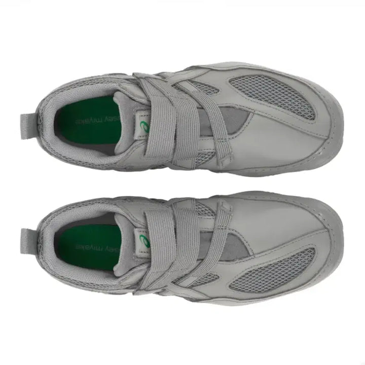 [BUNJANG] Asics x Issey Miyake Gray Sneakers / 아식스 x 이세이 미야케 그레이 290